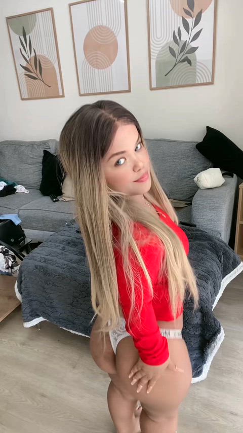 Do you think my lil dance is cute?