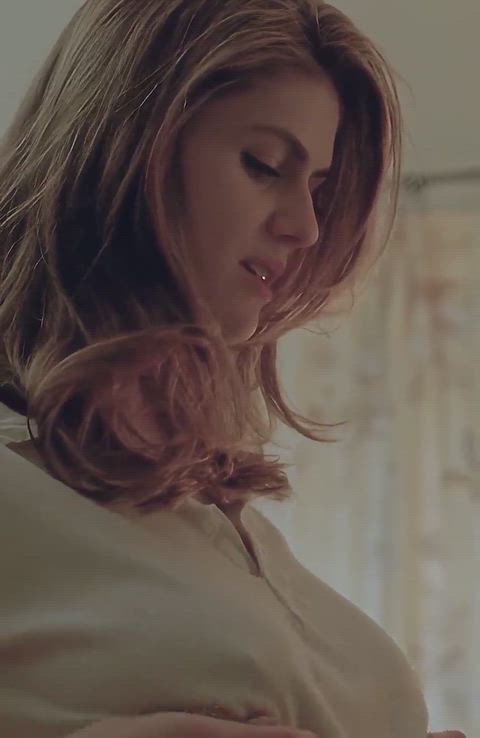 Alexandra Daddario - True Detective 2014