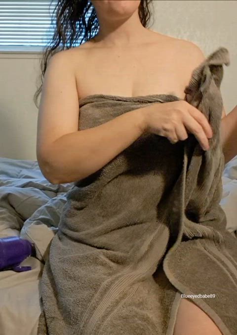 Wanna come be my smoke buddy