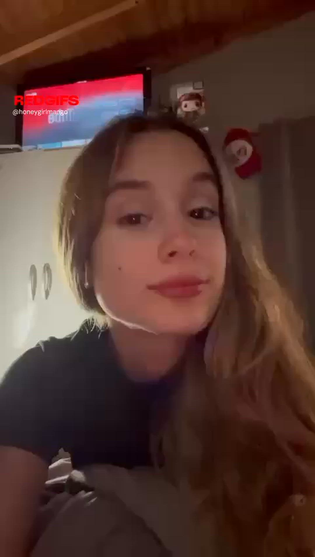 18 Years Old, Amateur, Schoolgirl, Shaved Pussy, Spreading, Teen