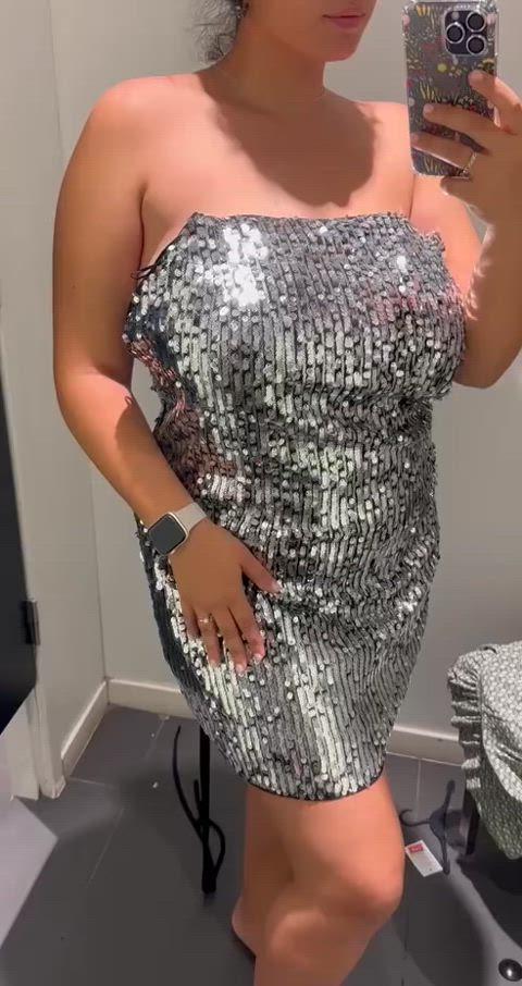 Do you like my dress for going out?