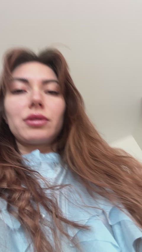 No husband. No noise. Just mommy being a little bad on Reddit