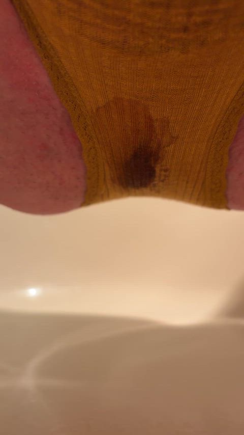 Dirty panty piss