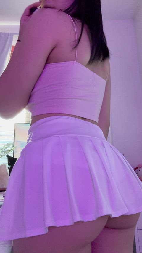 this ass is just asking for trouble u taking the risk