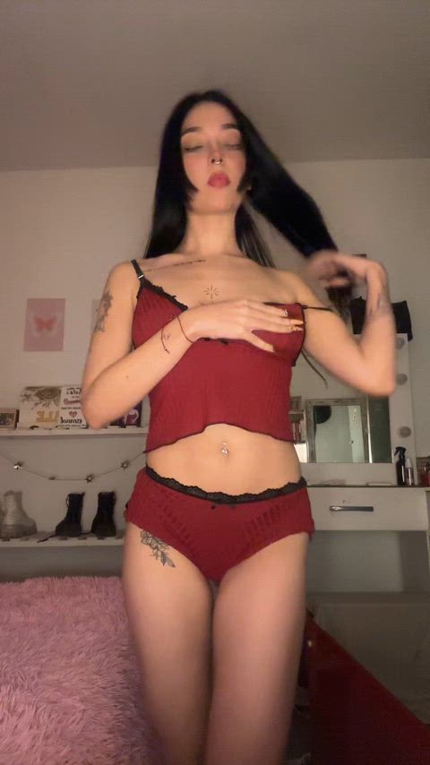 I need a friend who can fuck me whenever I want.