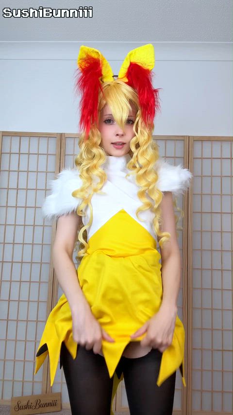 Pokemon Braixen, Mega Lopunny, Gardevoir, Vaporeon, Meowscarada, & Glaceon Cosplay thumbnail