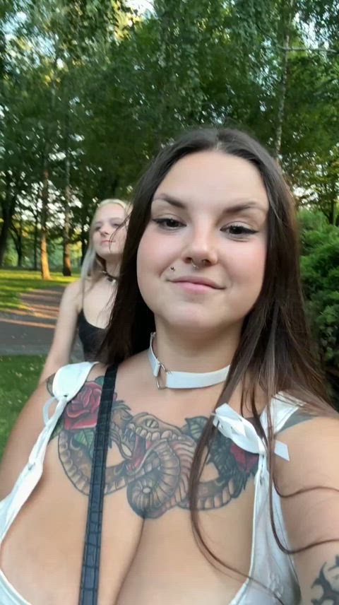 This is what happens when two best friends go for a walk together