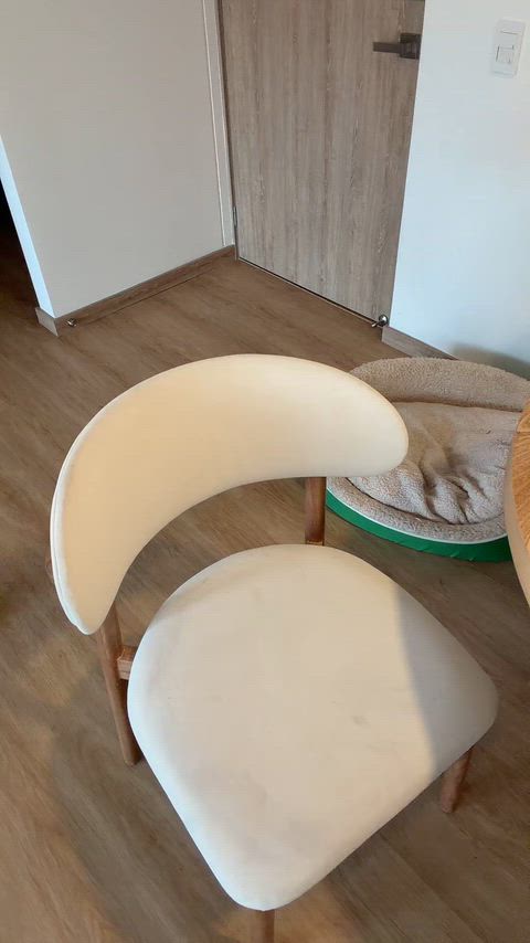 im definitely asking you to suck it