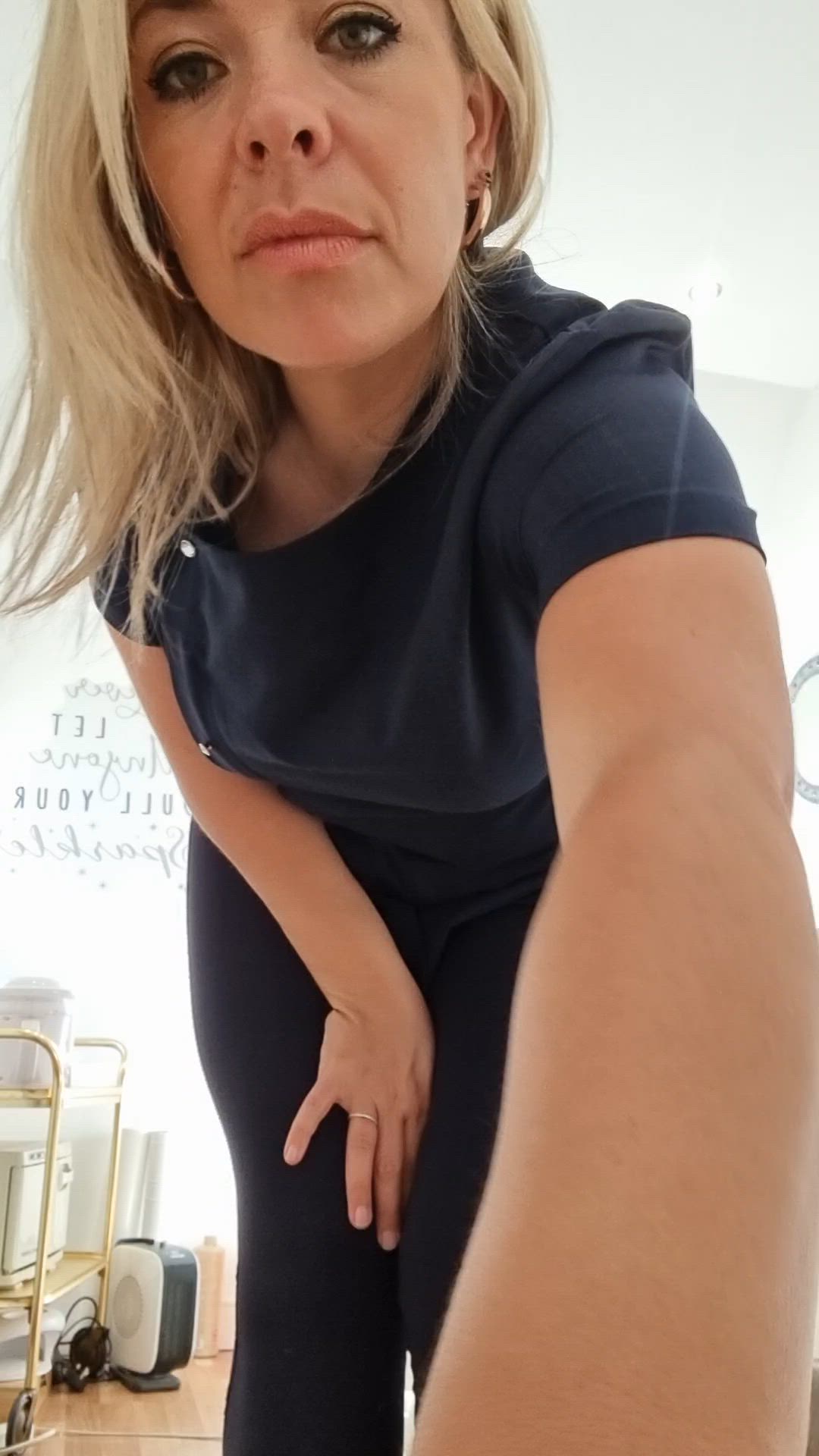 Ass, Booty, MILF, at-work, thick-booty