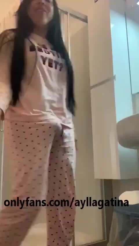 Aylla Gatina!
