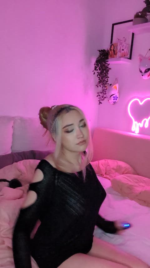 dick so small u will not even notice it while fucking