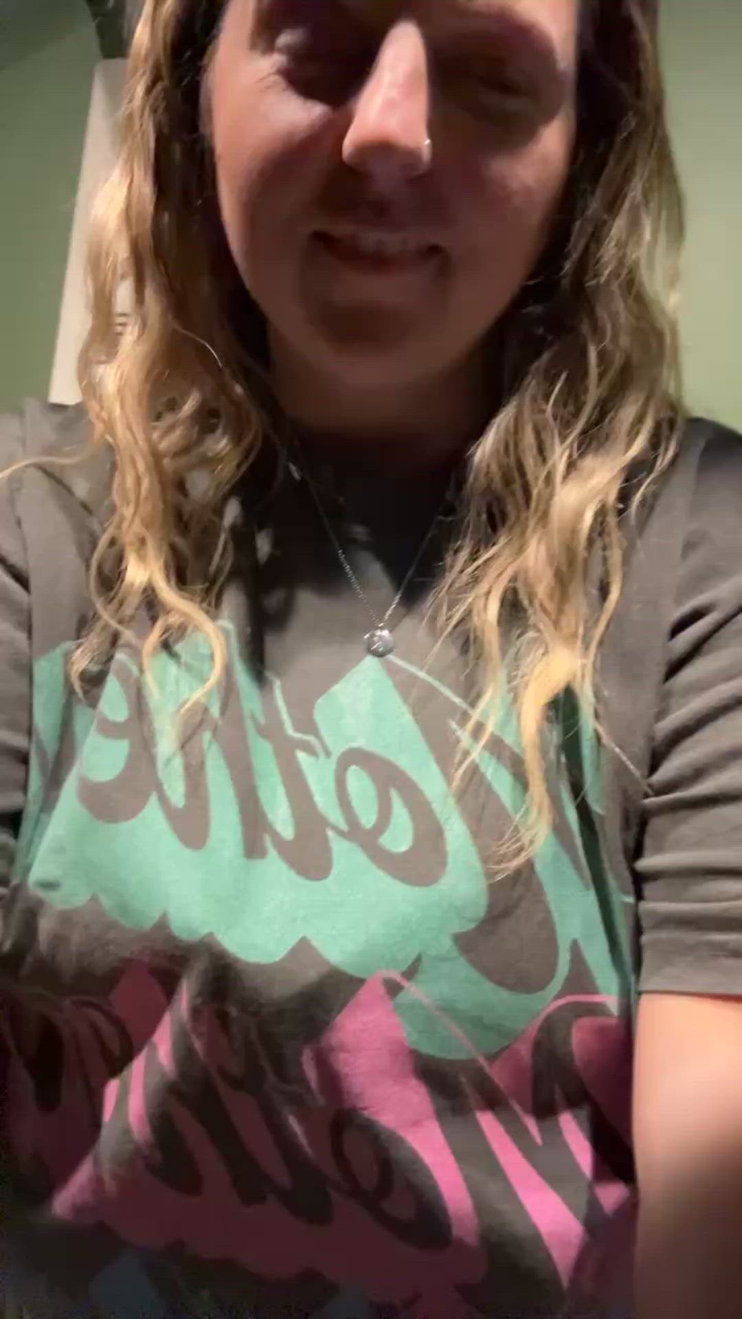 Big Tits, Huge Tits, MILF, Natural Tits, Tits, Titty Drop