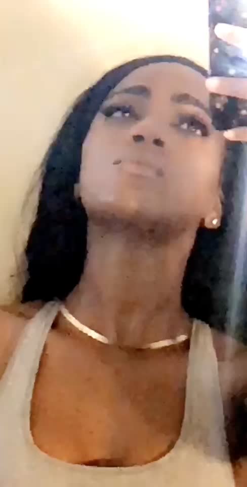 Would you eel on my tits?