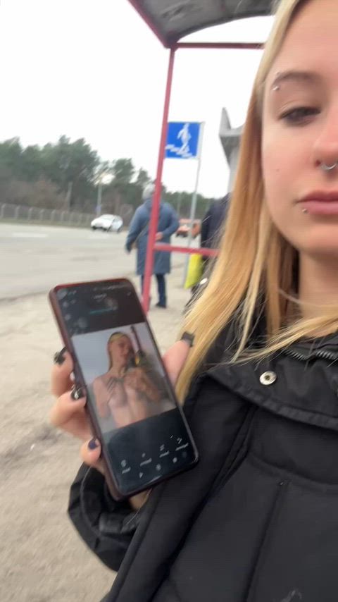 The people standing with me at the bus stop have no idea what I'm showing you on my phone right now