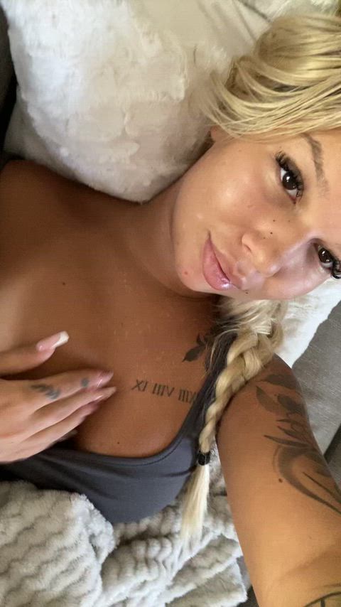 Et tuu selviämään tästä ilman et runkkaat mulle