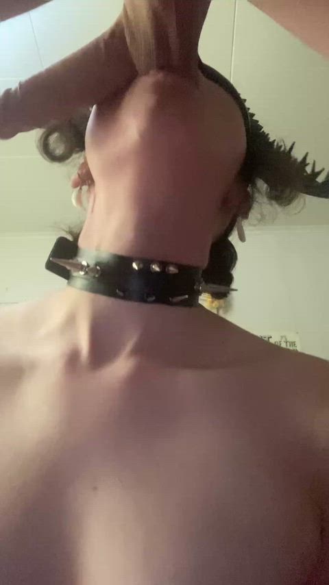 Daddy’s friends all tell me my mouth is the perfect fleshlight 😛