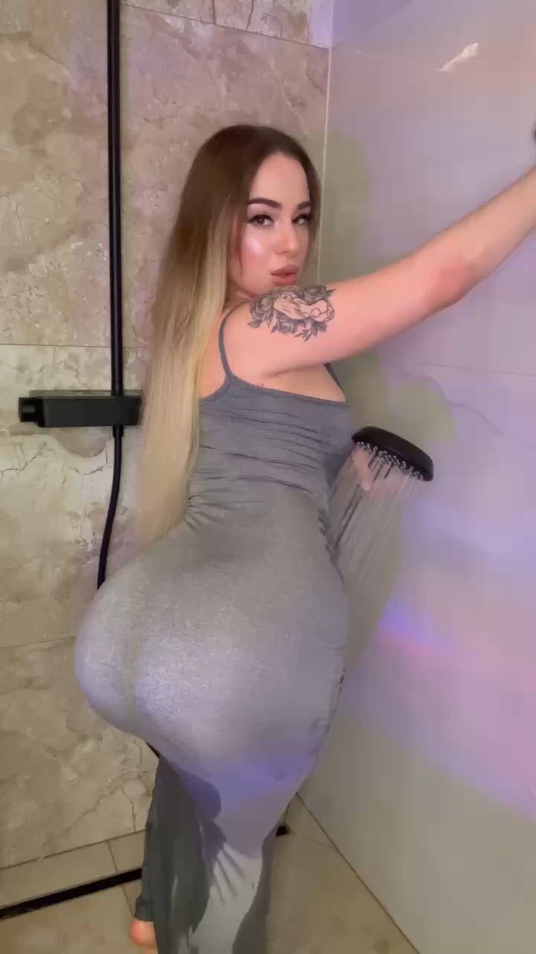 GIF thumbnail
