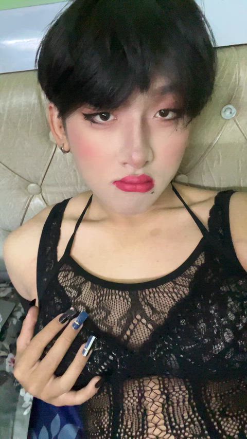 Asian twink with fat ass am i your type?🥺