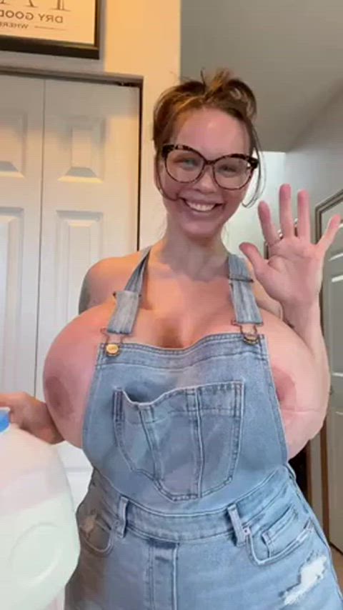 Redefining "milky juggs" [Brittany Elizabeth]
