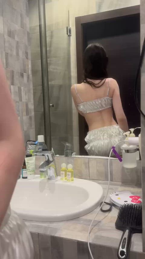 Babe Bathroom Boobs Brunette Cute Dance NSFW Naked Nude Teen Porn GIF by maariii
