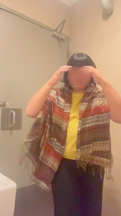 chubby asian femboy showing butt while in public restroom 🫣🍑