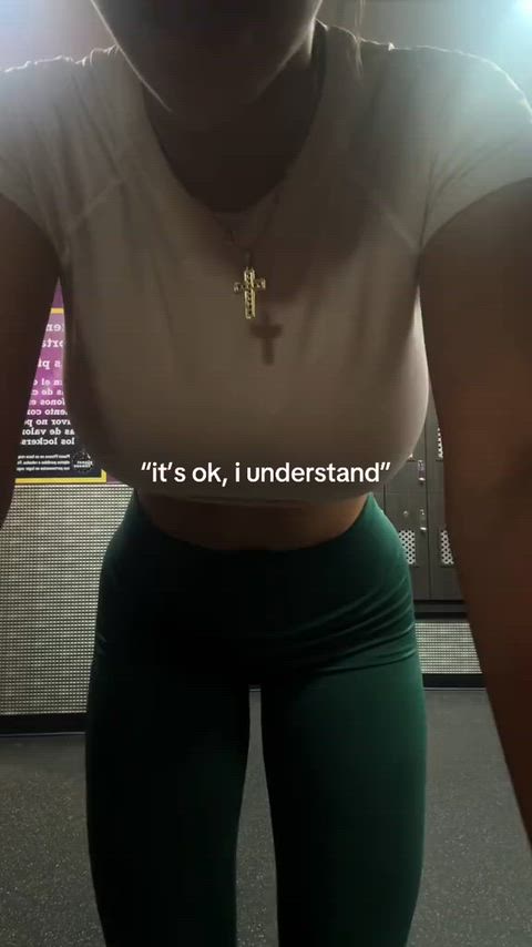 Green Yoga Pants at the Gym