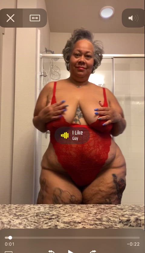 Black Grandma 👵🏽