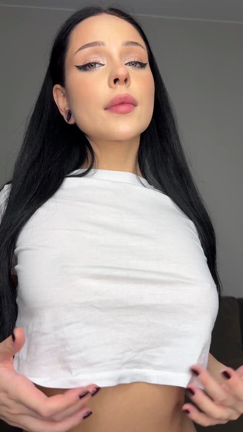My boobs demand to be worshipped