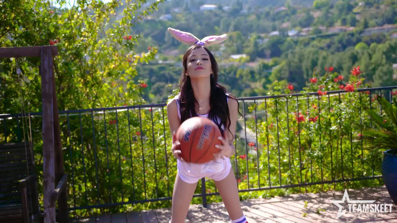 Bootylicious Sex Bunny