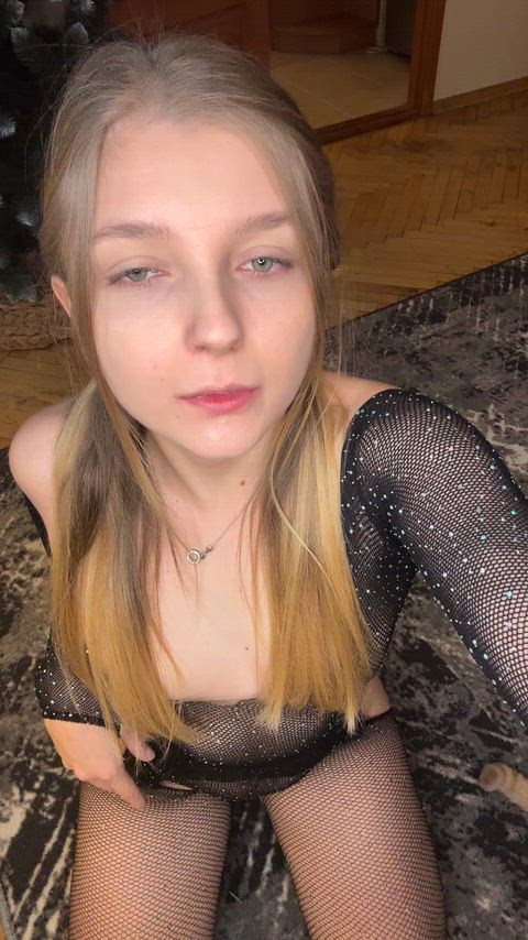 Wld u be my personal drool cleaner