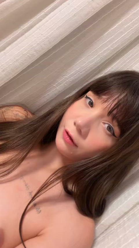 would you fuck a raw with genz pussy?