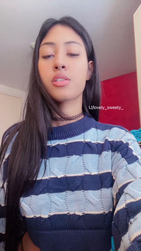 Tongue out, thoughts gone… should I be embarrassed