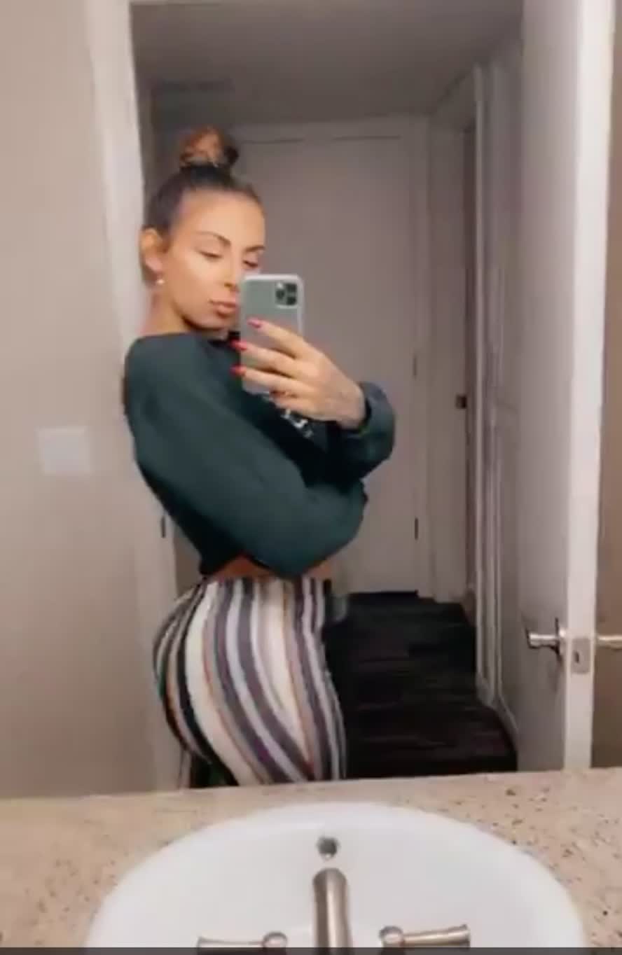 Nice bubble butt