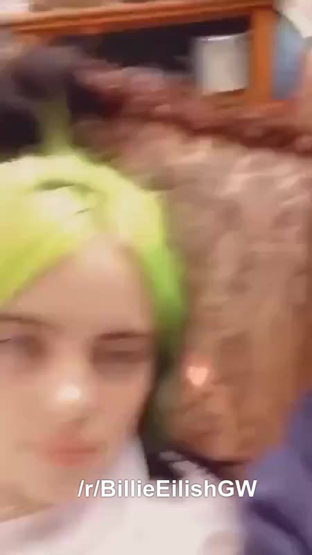 Billie Eilish's face is a perfect cum target