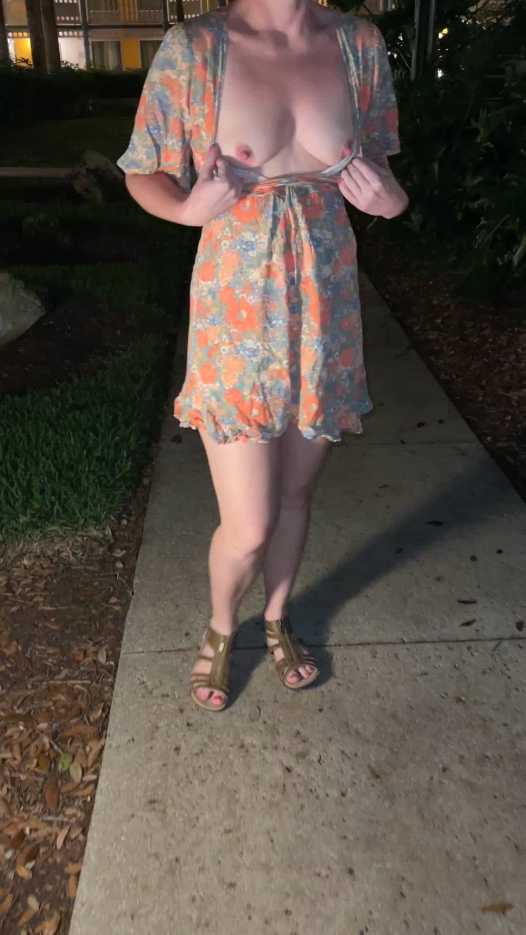 Request for anyone, do something naughty in public u/ok-pea-8797