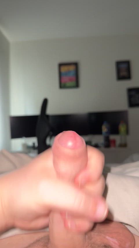 18 straight masturbating