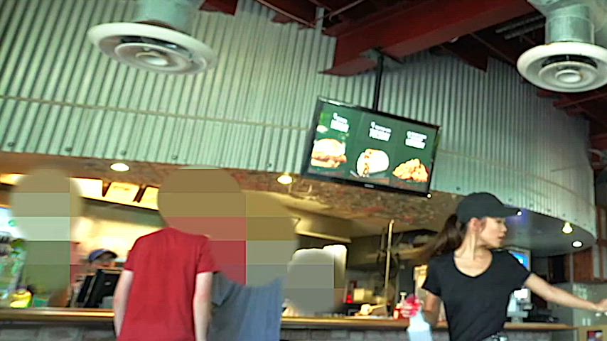 What you doing if Vina was your waitress?