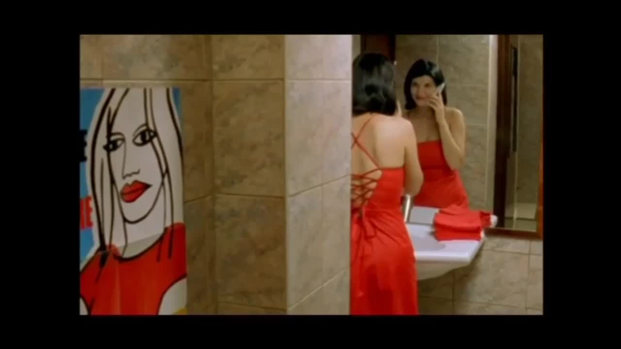 ENF Ludmila Ruoso's Clothes Keep Disappearing - Nue Comme Un Verre