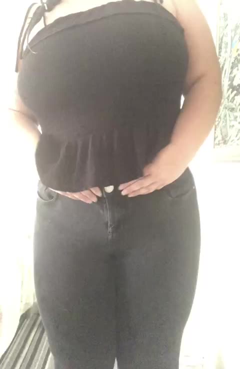 A clip from my new video bbw milf cum 💦😈😁