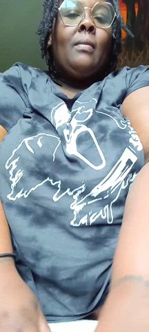 We can talk about our favorite scary movies... after you devour me. 😈