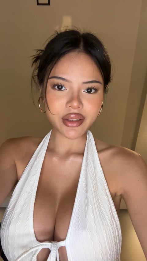 Blurred video preview