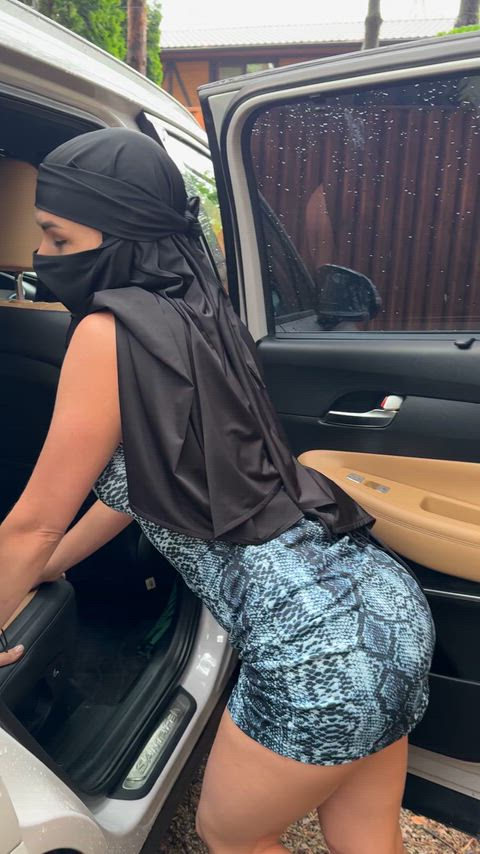 Not your average girl, but definitely your favorite