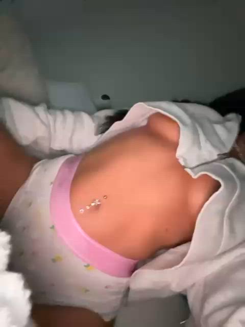 I thought u might want to have a look under my top