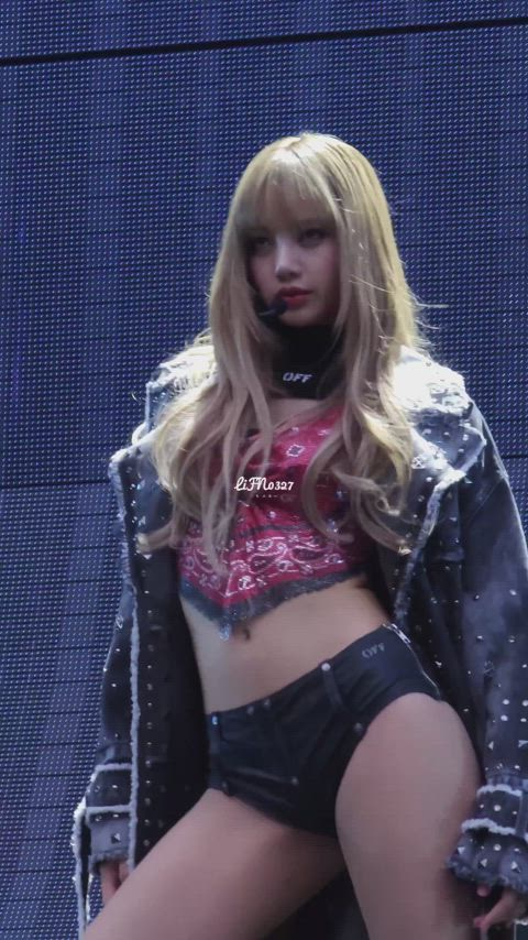 Lisa / BLACKPINK