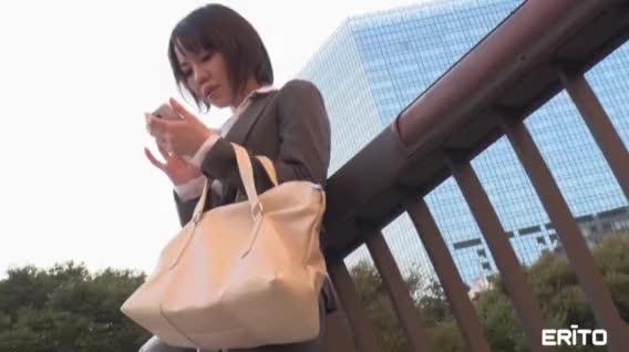 Business MILF Goes Slumming