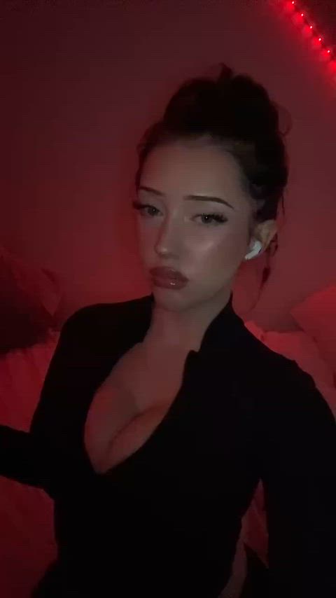 not the largest but i promise i'm fun ;))