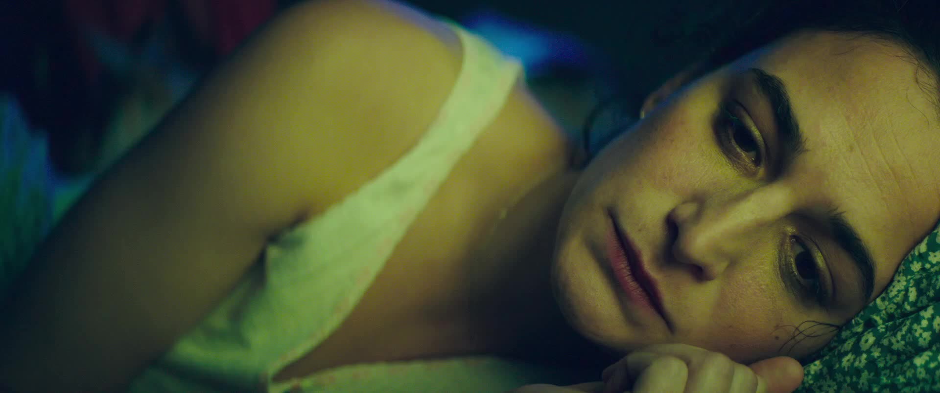 Jenny Slate side boob - Sunlit Night 2019