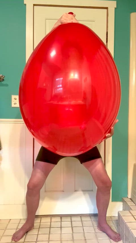 When a balloon gets this big and tight, I can’t help but moan and precum uncontrollably! 🥵