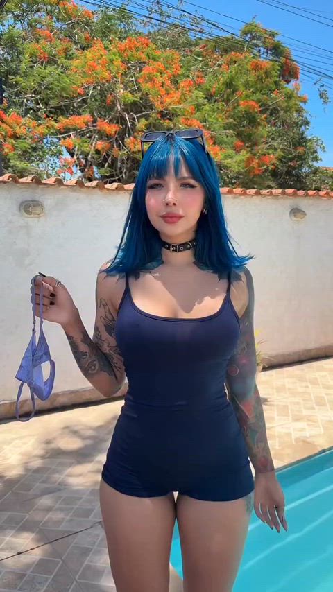 Do you think this color suits me?