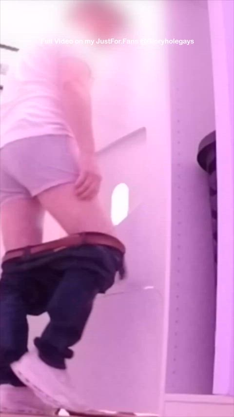 22-Year-Old Twink Cums on My Tongue at the Gloryhole – And I Swallowed It All He was just 22, nervous but way too horny to say no. Once he slid his cock through the hole, I didn’t hold back. He exploded all over my tongue – and I swallowed every drop. Raw, close, and fully uncensored – this is one first-time load you don’t want to miss. thumbnail